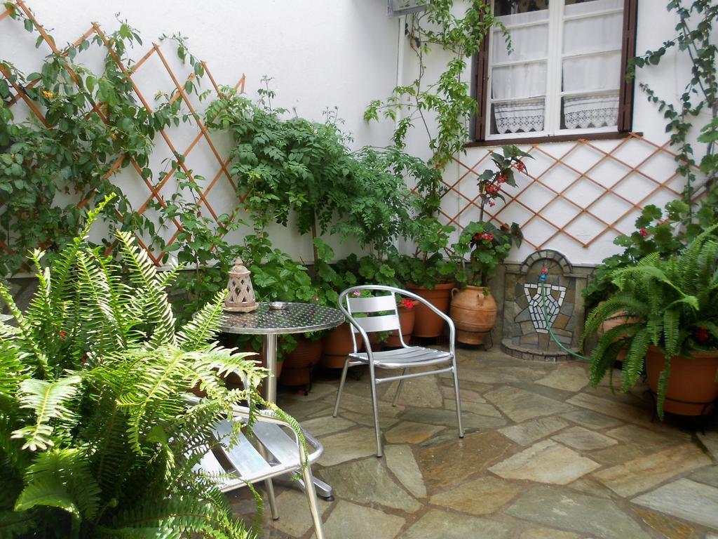 Aggela Guesthouse Skopelos Town Ngoại thất bức ảnh