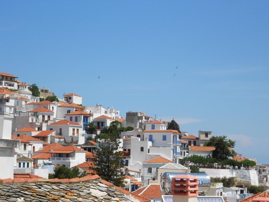 Aggela Guesthouse Skopelos Town Phòng bức ảnh