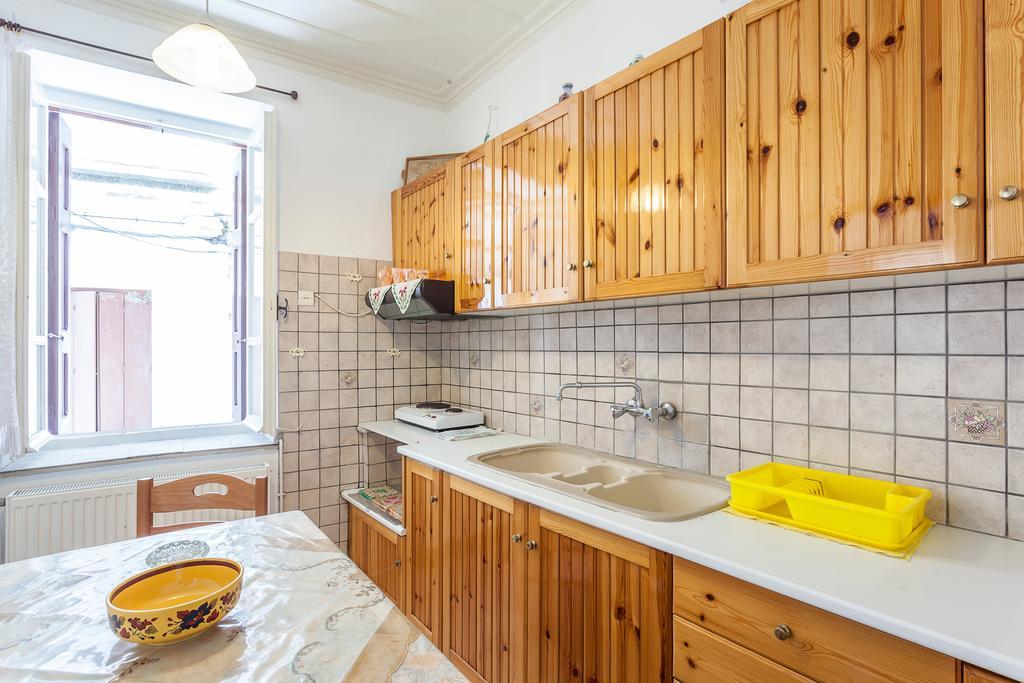Aggela Guesthouse Skopelos Town Phòng bức ảnh